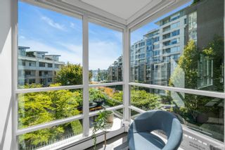Photo 15: 302 1228 MARINASIDE Crescent in Vancouver: Yaletown Condo for sale (Vancouver West)  : MLS®# R2722714