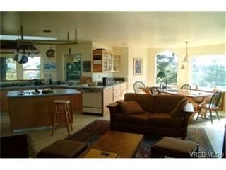 Photo 6:  in VICTORIA: Es Saxe Point House for sale (Esquimalt)  : MLS®# 363915
