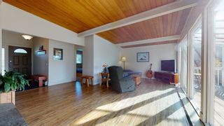 Photo 4: 40275 AYR Drive in Squamish: Garibaldi Highlands House for sale in "Garibaldi Highlands" : MLS®# R2630625