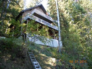 Photo 17: 3030 Vickers Trail in Anglemont: North Shuswap House for sale (Shuswap)  : MLS®# 10054853