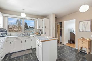 Photo 12: 171 Maple Court Crescent SE in Calgary: Maple Ridge Detached for sale : MLS®# A2124457