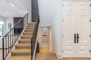 Photo 17: 85 Kingsway Crescent in Toronto: Kingsway South House (2-Storey) for sale (Toronto W08)  : MLS®# W8236294
