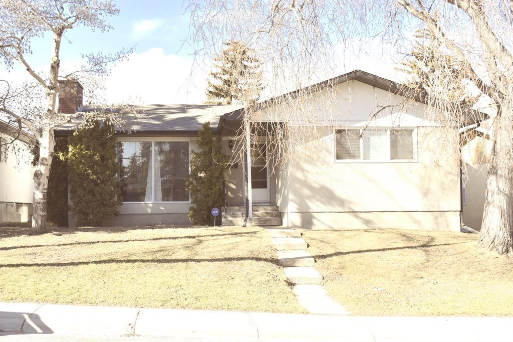 Main Photo: 808 78 Avenue NW in Calgary: Huntington Hills Detached for sale : MLS®# A2041397
