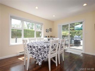 Photo 5: 918 2829 Arbutus Rd in VICTORIA: SE Ten Mile Point Row/Townhouse for sale (Saanich East)  : MLS®# 739157