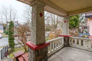 Photo 4: 855 E 19TH Avenue in Vancouver: Fraser VE House for sale in "Kensington Cedar Cottage" (Vancouver East)  : MLS®# R2146655