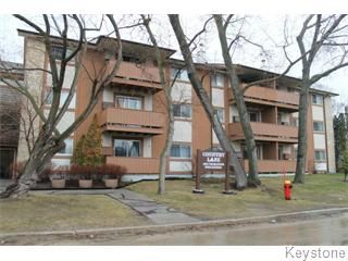 Main Photo: Charleswood in Winnipeg: Condominium for sale