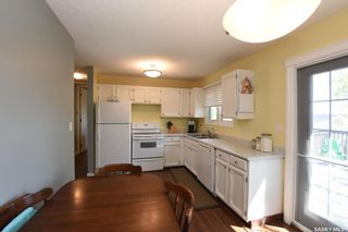 Photo 10: 42 Greenwood Crescent in Regina: Normanview West Residential for sale : MLS®# SK773108