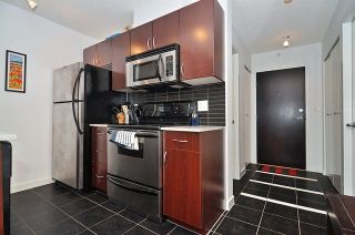Photo 5: 1332 938 SMITHE Street in Vancouver: Downtown VW Condo for sale (Vancouver West)  : MLS®# R2236928