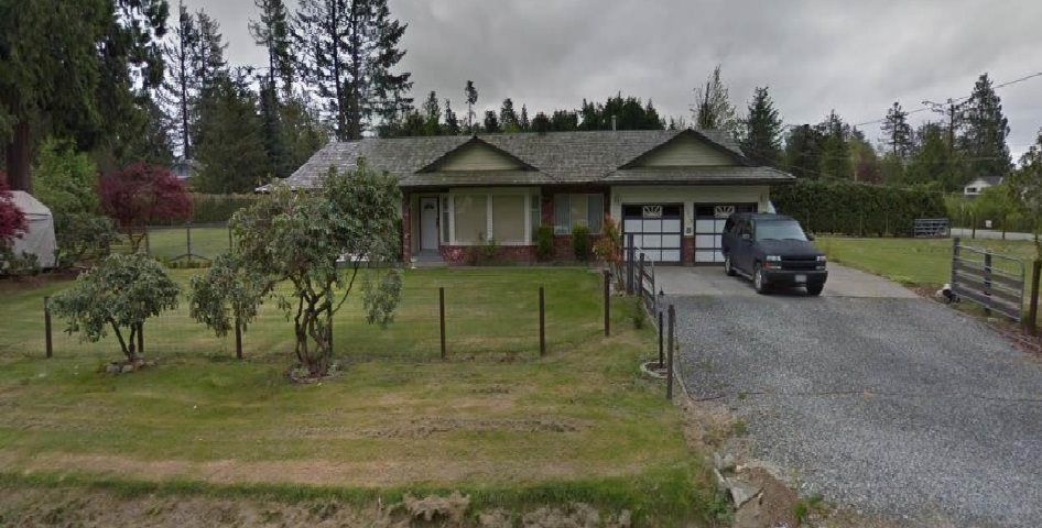 Main Photo: 33616 DEWDNEY TRUNK Road in Mission: Mission BC House for sale : MLS®# R2449342