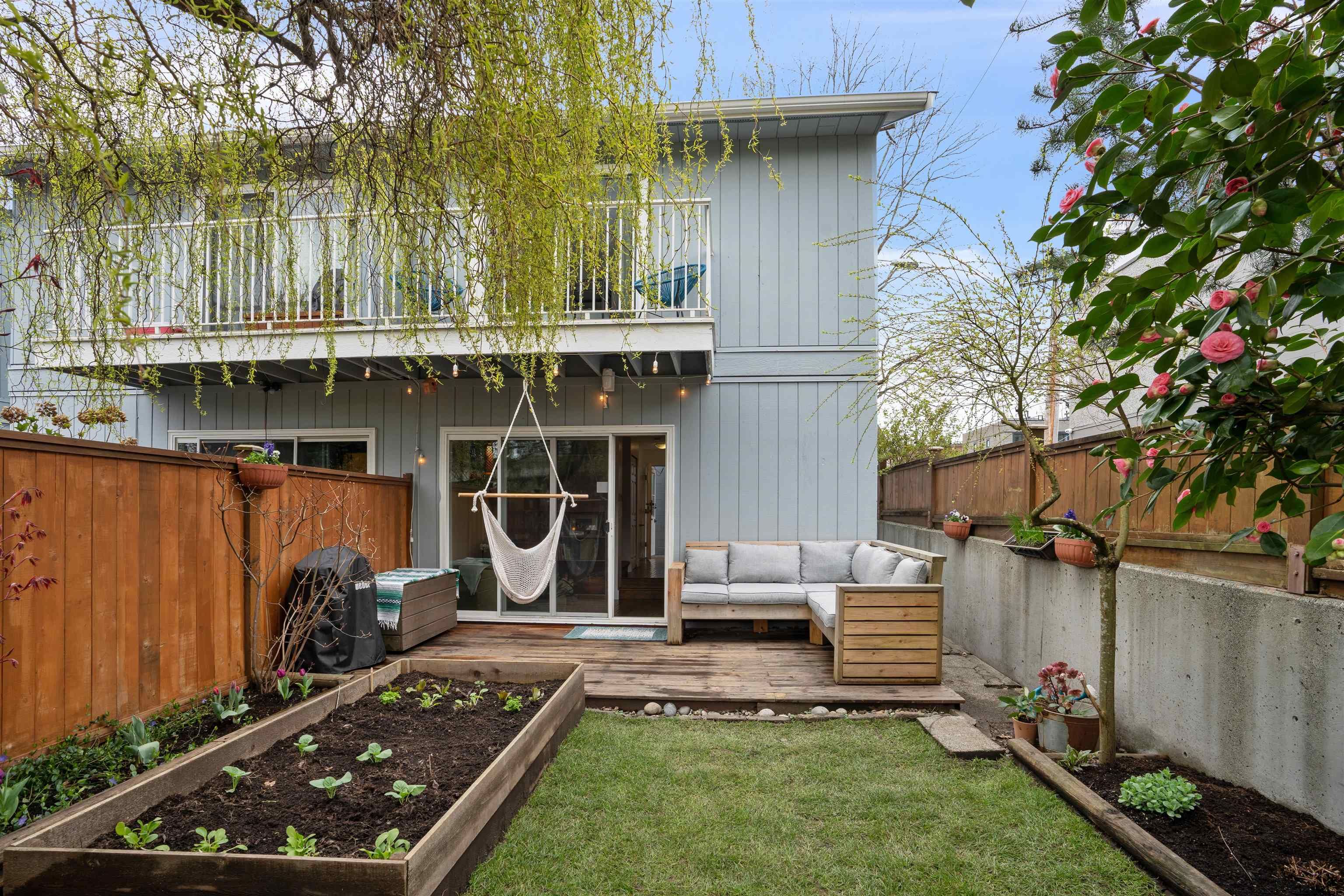 Main Photo: 3340 FINDLAY STREET in Vancouver: Victoria VE Townhouse for sale (Vancouver East)  : MLS®# R2673557