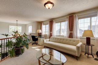 Photo 23: 531 Cresthaven Place SW in Calgary: Crestmont Detached for sale : MLS®# A2047134