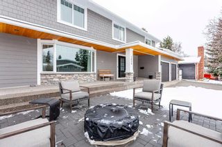 Photo 4: 7024 Kennedy Drive SW in Calgary: Kelvin Grove Detached for sale : MLS®# A2127325