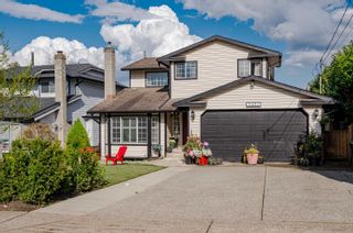 Photo 3: 9402 213 Street in Langley: Walnut Grove House for sale : MLS®# R2682543