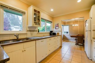 Photo 7: 4653 CEDARCREST Avenue in North Vancouver: Canyon Heights NV House for sale : MLS®# R2628774
