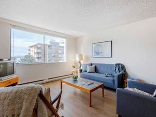 Photo 6: 501 1341 CLYDE Avenue in West Vancouver: Ambleside Condo for sale in "Clyde Garden" : MLS®# R2679428