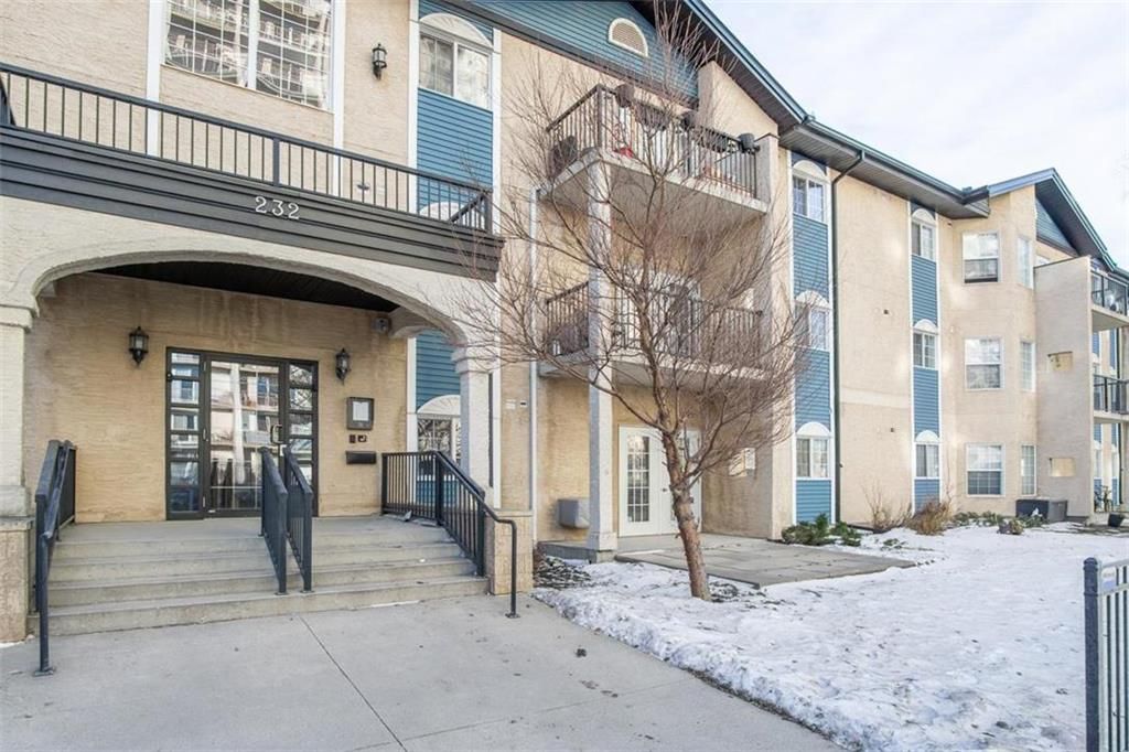 Photo 1: Photos: 104 232 Goulet Street in Winnipeg: St Boniface Condominium for sale (2A)  : MLS®# 202201659