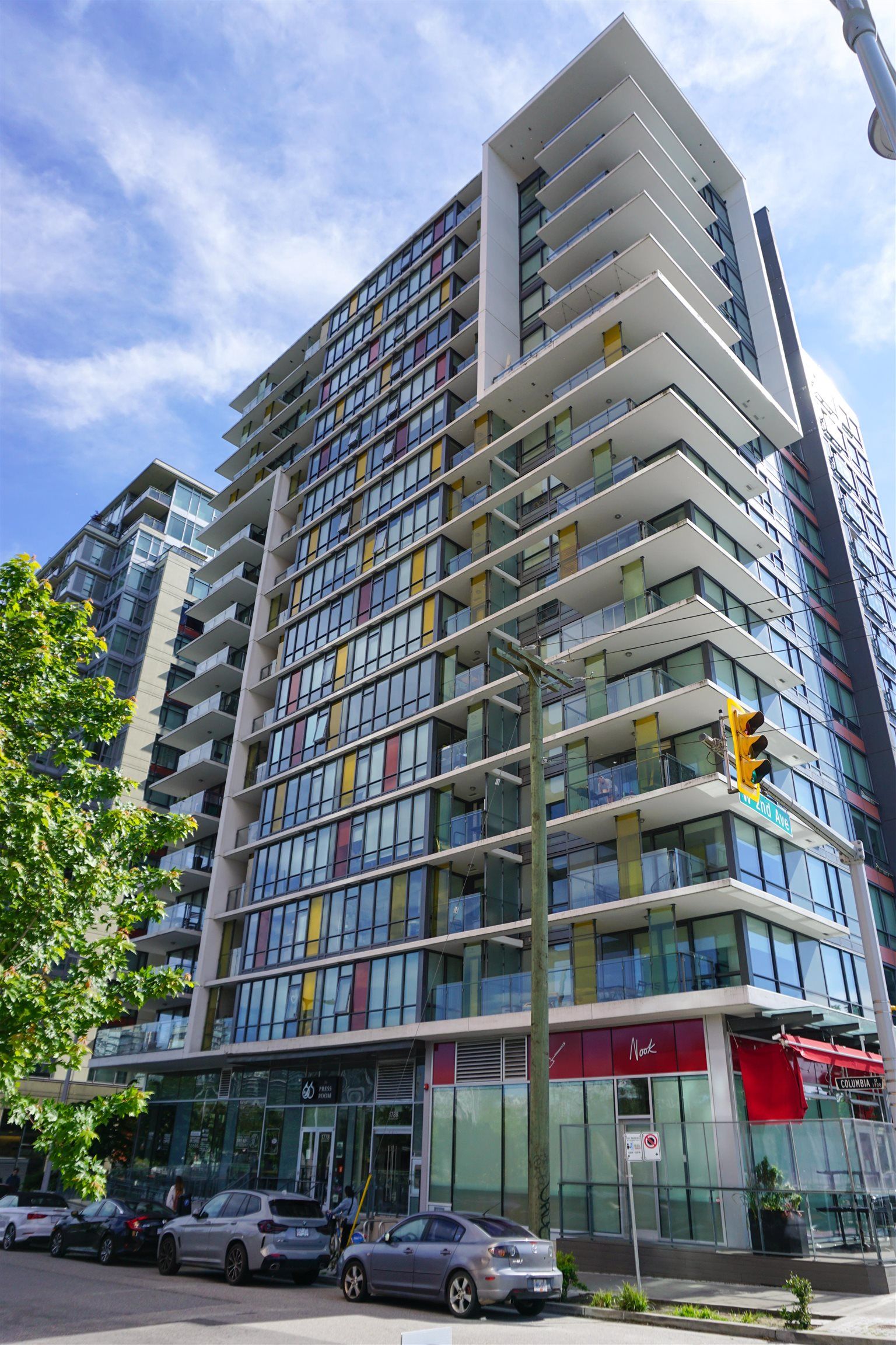 Main Photo: 1209 1788 COLUMBIA Street in Vancouver: False Creek Condo for sale (Vancouver West)  : MLS®# R2693781