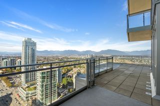 Photo 29: 3802 4688 KINGSWAY in Burnaby: Metrotown Condo for sale in "STATION SQUARE 1" (Burnaby South)  : MLS®# R2883523