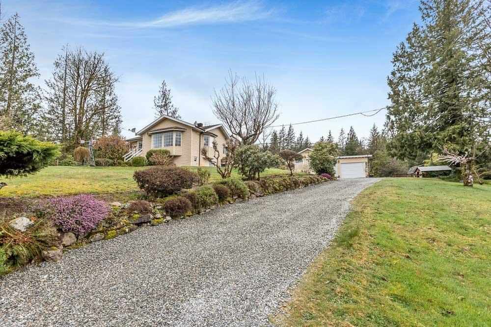 Photo 4: Photos: 30977 DEWDNEY TRUNK Road in Mission: Stave Falls House for sale : MLS®# R2575747