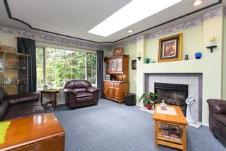 Photo 4: 12231 100 Avenue in Surrey: Cedar Hills House for sale in "Cedar Hills" (North Surrey)  : MLS®# R2279696