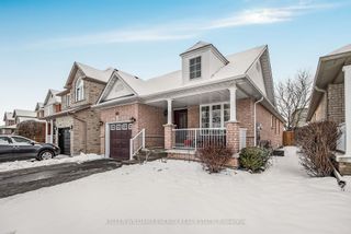 Photo 3: 60 Lady May Drive in Whitby: Rolling Acres House (Bungalow) for sale : MLS®# E8052014