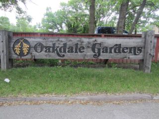 Photo 1: 409 Oakdale Drive in WINNIPEG: Charleswood Condominium for sale (South Winnipeg)  : MLS®# 1211527