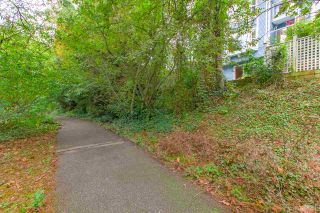 Photo 20: 3389 FLAGSTAFF PLACE in Vancouver: Champlain Heights Townhouse for sale (Vancouver East)  : MLS®# R2407655