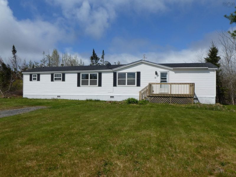 FEATURED LISTING: 21 Goldenville Road Sherbrooke