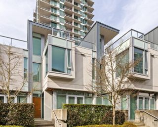 Main Photo: TH7 5728 BERTON Avenue in Vancouver: University VW Townhouse for sale in "Acedemy" (Vancouver West)  : MLS®# R2861660