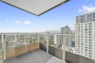 Photo 13: 2002 5665 BOUNDARY Road in Vancouver: Collingwood VE Condo for sale in "WALL CENTRE CENTRAL PARK" (Vancouver East)  : MLS®# R2510897