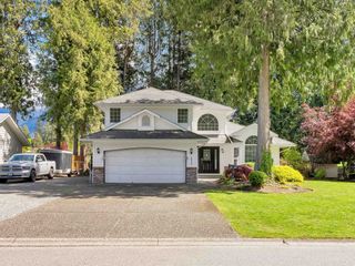 Main Photo: 10030 SUSSEX Drive in Rosedale: Chilliwack Proper East House for sale (Chilliwack)  : MLS®# R2872165
