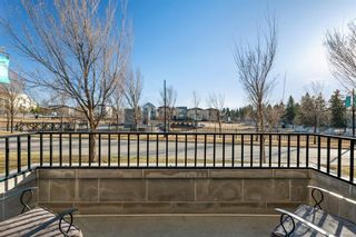 Photo 12: 10 Valour Circle SW in Calgary: Currie Barracks Row/Townhouse for sale : MLS®# A1202389