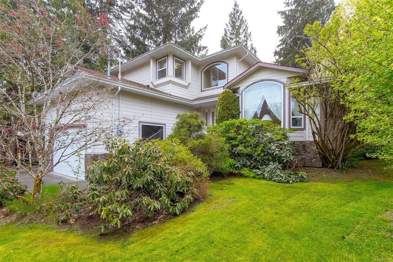 Main Photo: 3572 Sitka Way in Cobble Hill: ML Cobble Hill House for sale (Malahat & Area)  : MLS®# 902715