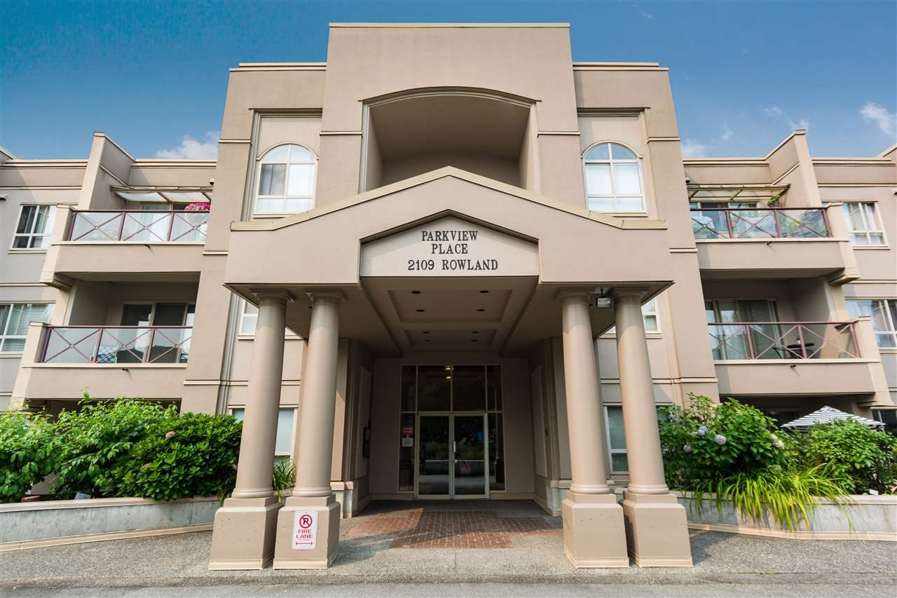 Main Photo: 307 2109 ROWLAND Street in Port Coquitlam: Central Pt Coquitlam Condo for sale in "PARKVIEW PLACE" : MLS®# R2300379