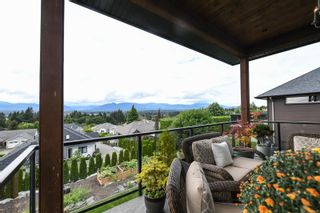 Photo 37: 859 Thorpe Ave in Courtenay: CV Courtenay East House for sale (Comox Valley)  : MLS®# 856535