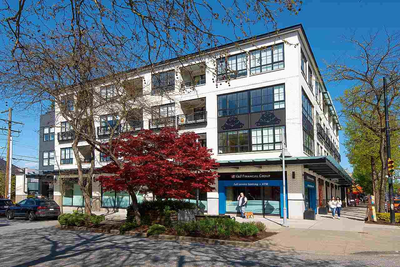 Main Photo: 301 2468 BAYSWATER Street in Vancouver: Kitsilano Condo for sale (Vancouver West)  : MLS®# R2363056