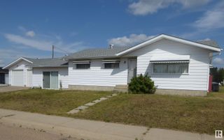 Photo 1: 4632 49 Avenue: Redwater House for sale : MLS®# E4307148
