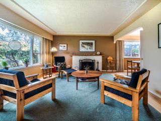 Photo 3: 8626 12TH Avenue in Burnaby: The Crest House for sale (Burnaby East)  : MLS®# R2542441