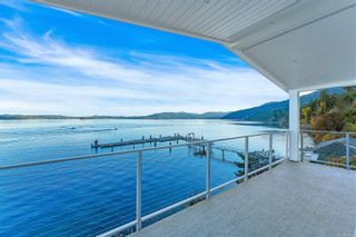 Photo 1: 2 1723 Sandy Beach Rd in Mill Bay: ML Mill Bay House for sale (Malahat & Area)  : MLS®# 964011