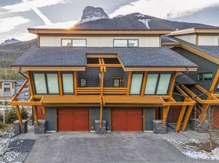 Photo 1: 202 105 Stewart Creek Rise: Canmore Row/Townhouse for sale : MLS®# A2094502