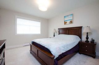 Photo 8: 79 7665 209 Street in Langley: Willoughby Heights Townhouse for sale in "Archstone Yorkson" : MLS®# R2214054
