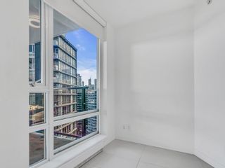 Photo 7: 2205 8 SMITHE Mews in Vancouver: Yaletown Condo for sale (Vancouver West)  : MLS®# R2841212