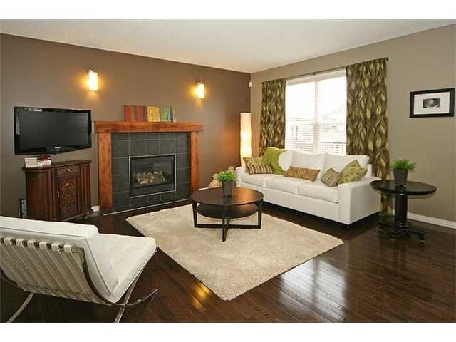 Main Photo: 107 ST MORITZ Terrace SW in CALGARY: Springbank Hill Residential Detached Single Family for sale (Calgary)  : MLS®# C3499965