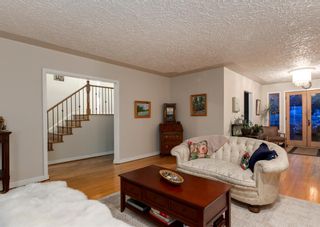 Photo 11: 1415 Craig Road SW in Calgary: Chinook Park Detached for sale : MLS®# A1180121