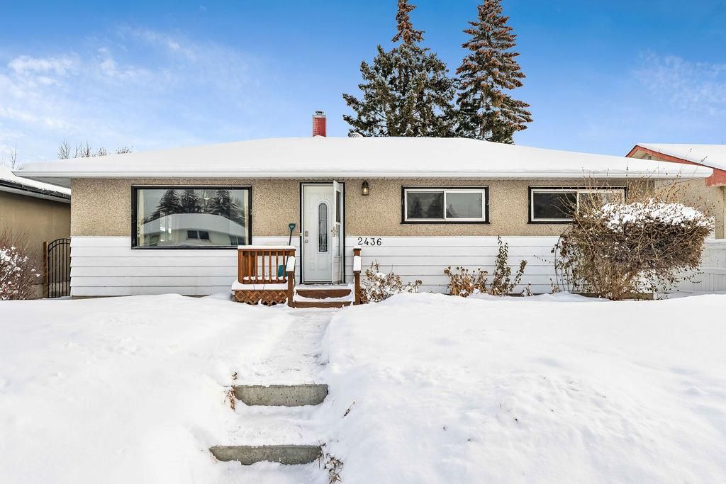 Main Photo: 2436 44 Street SE in Calgary: Forest Lawn Detached for sale : MLS®# A2022356