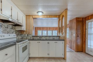 Photo 9: 17 21163 LOUGHEED Highway in Maple Ridge: Southwest Maple Ridge Manufactured Home for sale in "Val Maria Manufactured Home Park" : MLS®# R2824013