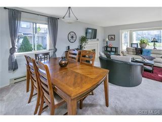 Photo 4: 4700 Sunnymead Way in VICTORIA: SE Sunnymead House for sale (Saanich East)  : MLS®# 722127