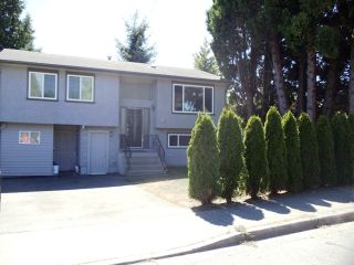 Photo 1: 15860 North bluff Road in White Rock: Home for sale : MLS®# f1022197