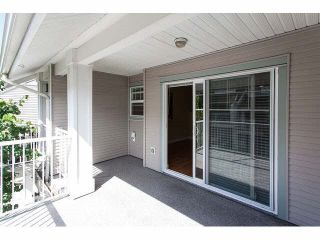 Photo 11: 44 6555 192A Street in Surrey: Clayton Townhouse for sale in "The Carlisle" (Cloverdale)  : MLS®# R2037162