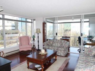 Photo 4: 702 2668 ASH Street in Vancouver: Fairview VW Condo for sale in "CAMBRIDGE GARDEN" (Vancouver West)  : MLS®# V870392